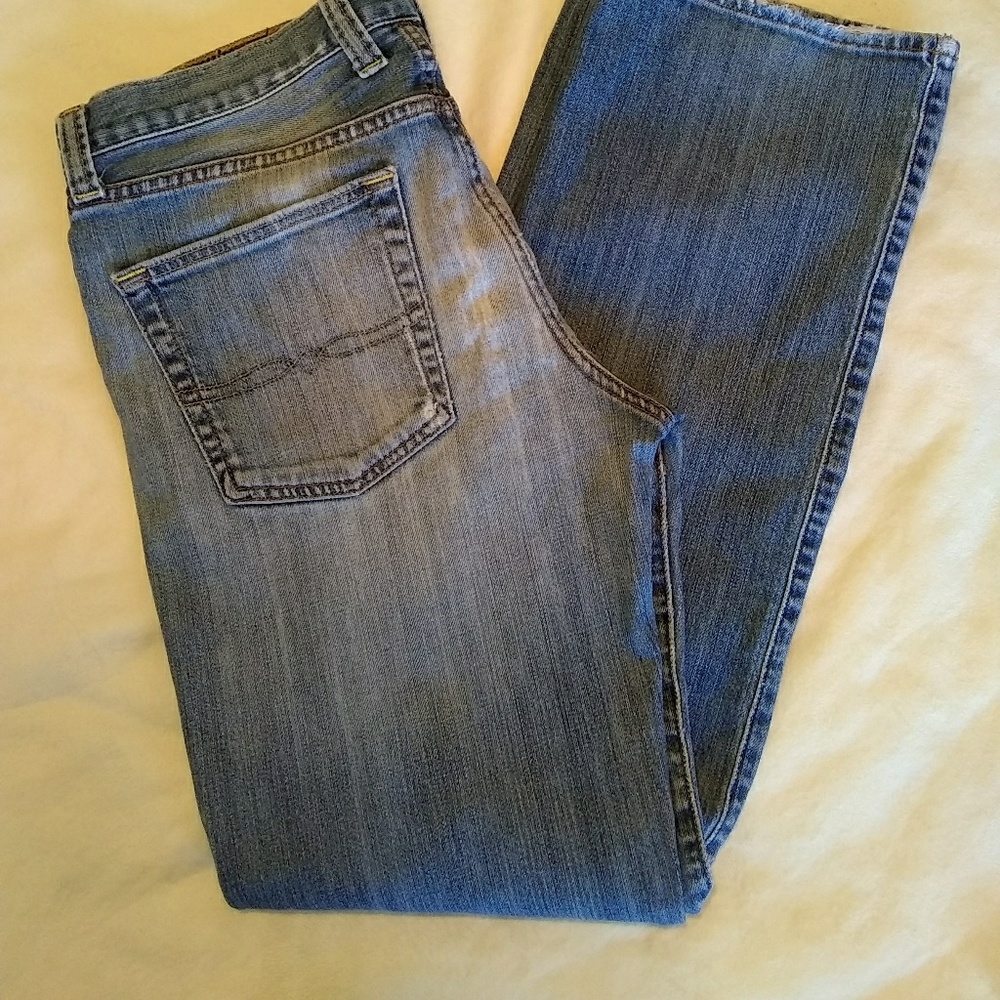 Lucky Brand Vintage Straight Jeans - Picture 2 of 8